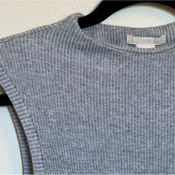 H&M Grey High Neck Midi Sweater Bodycon Dress - Size 8 (EUC) - Picture 4 of 7